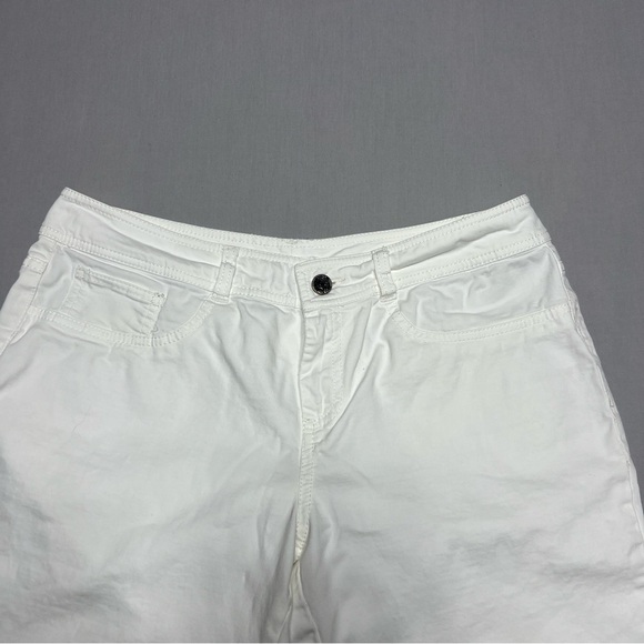 Calvin Klein Jeans Women’s White Zip Fit Size 8 - Picture 2 of 11